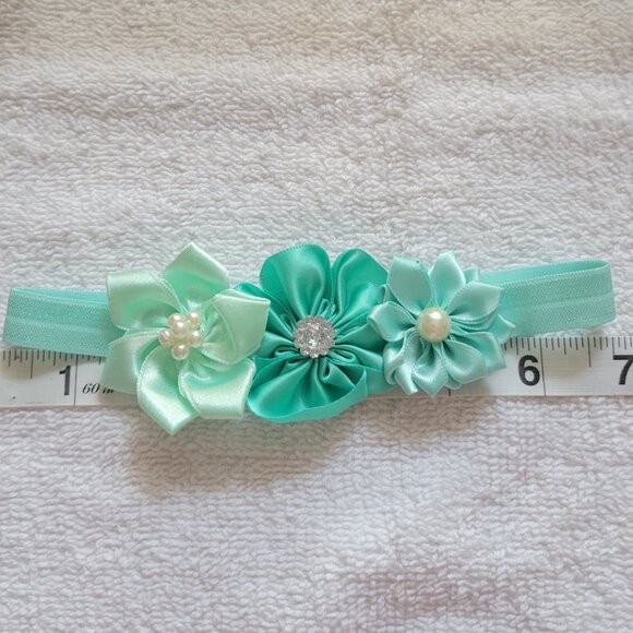 Handmade Baby Girls Headband Mint Green/Teal Size 0-3m 12"-14"D New - Picture 4 of 5